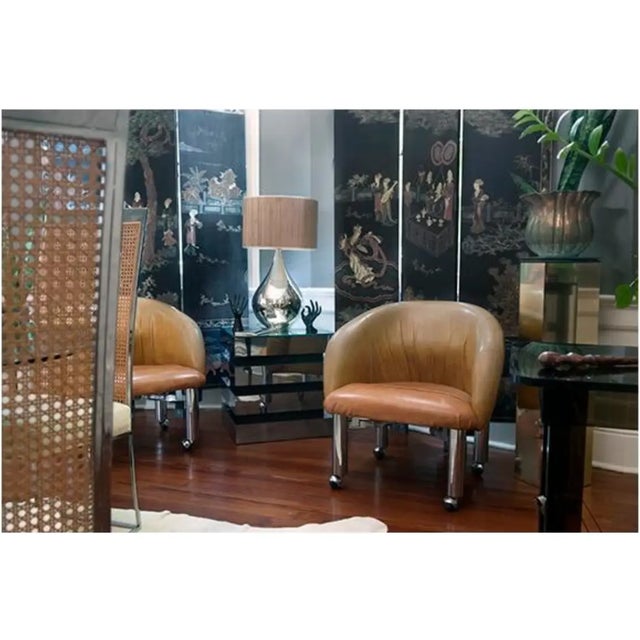 1970s Motivated Seller: 1970s Hollywood Regency Octagonal Brass Mirrored Pedestal Attributed to Maison Jansen For Sale - Image 5 of 6