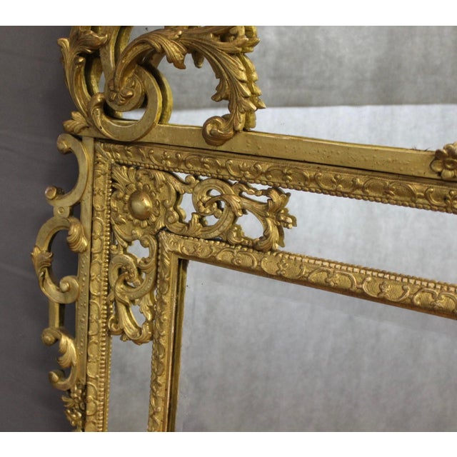 Regency Period Mirror in Carved and Gilded Wood, 1700s For Sale - Image 4 of 18