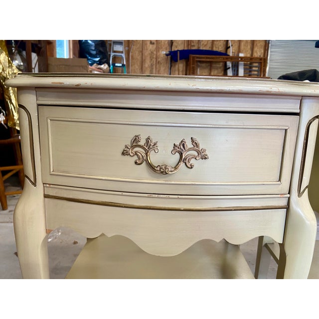 Pair of Vintage French Provincial Nightstands by Bassett – Marseille Collection, Circa 1980’s For Sale - Image 6 of 12
