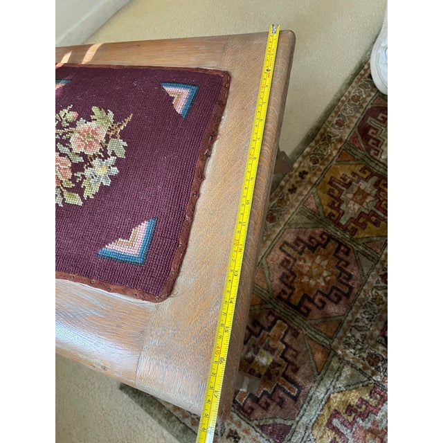 American Antique Oak Ladder-Back Sewing Rocker – Circa 1900, in the Style of Js Ford, Johnson & Co. For Sale - Image 3 of 12