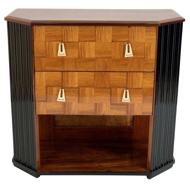 Art Deco Chest of Drawers with Cube Maquetry and Hand-Polished Shellac, 1930s For Sale - Image 9 of 9