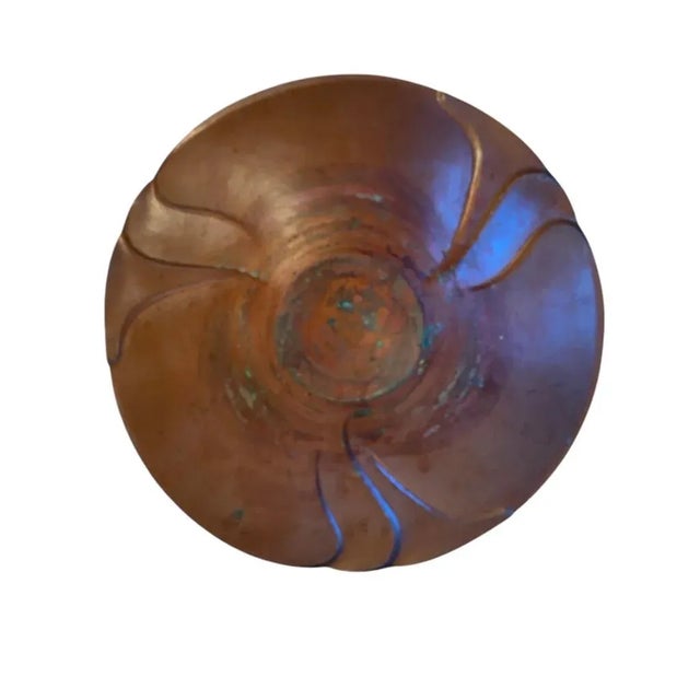 1940s Harry St. John Dixon Hammered Sculptured Copper Bowl For Sale - Image 12 of 13