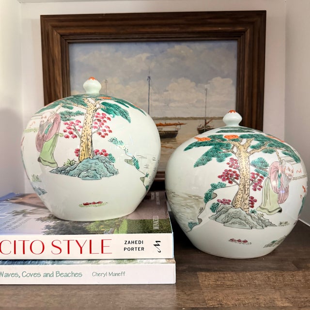 Chinese Pair of Vintage Chinese Melon Jars For Sale - Image 3 of 7