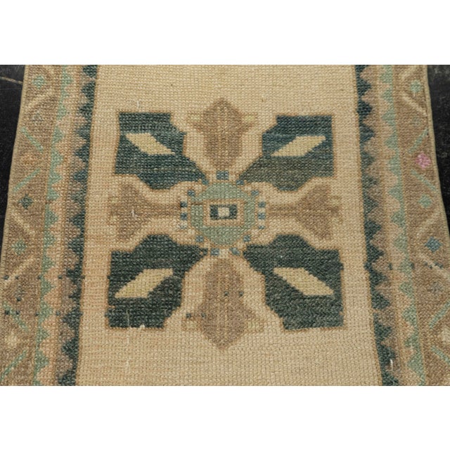 Turkish Mini Rug Oriental Hand Knotted Vintage Rug 1'6" x 3'3" #21184 For Sale - Image 4 of 8