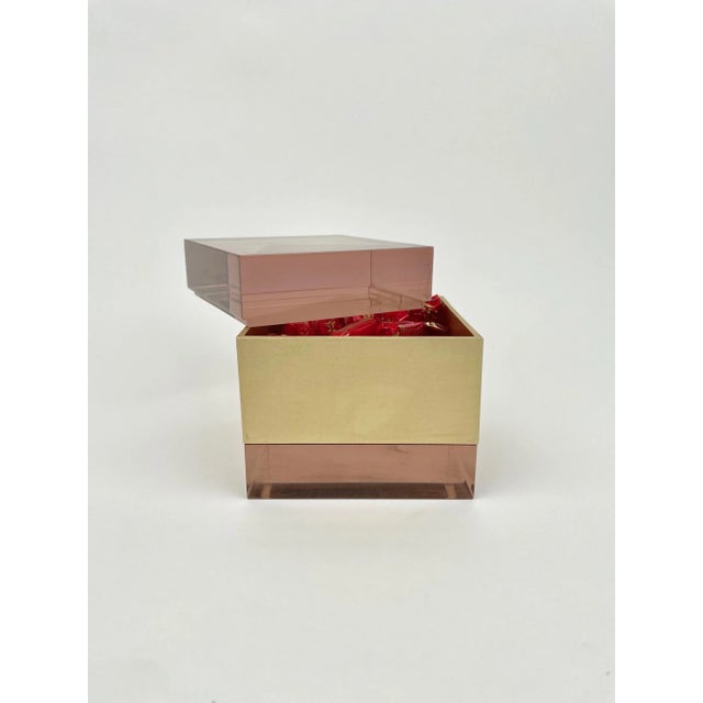 Purple Acrylic & Gold Metal Cube Box by Alessandro Albrizzi, Italy, 1970s For Sale - Image 11 of 15