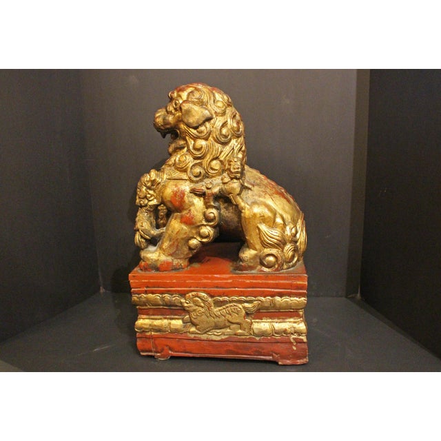 Early-Mid 20th Century Carved Female Foo Lion For Sale - Image 4 of 5