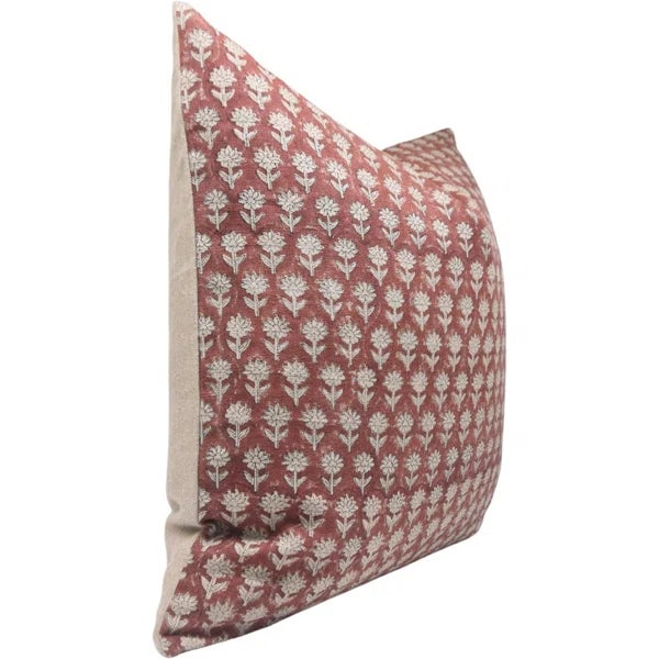 Enhance your home décor with the timeless elegance of the Pankhudi Thick Linen Pillow Cover by fabdivine. Expertly crafted...