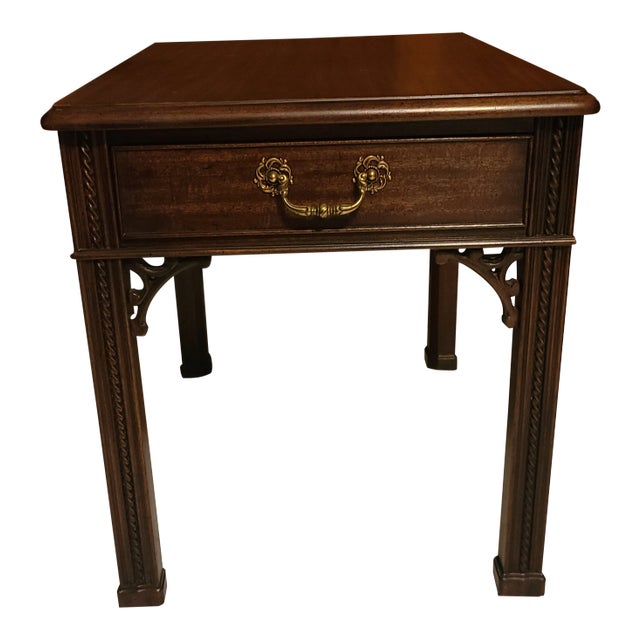 Vintage Chippendale Style Aston Court by Henredon Side Table For Sale