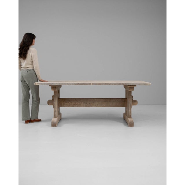 Here is a carved bracket piece, its natural oak, scrolled foliate carving the first thing to catch the eye. The piece...