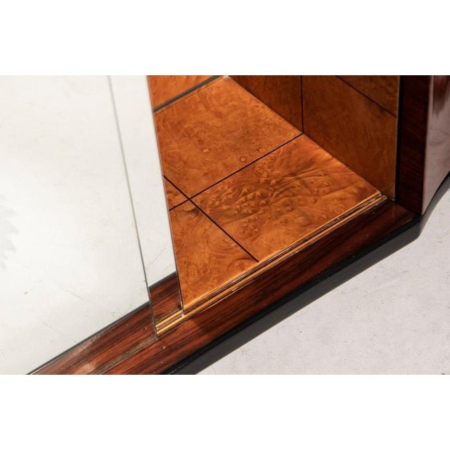 Art Deco Italian Bar Cabinet in Walnut and Burl, 1940 For Sale - Image 13 of 17