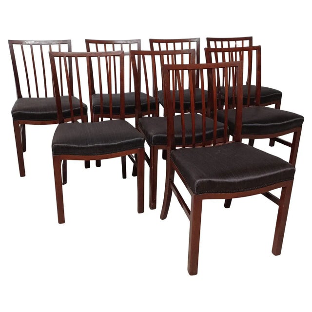 Restored Mahogany Dining Chairs with Horse Hair Upholstery, Customizable Reupholstery, 1950s, Set of 8 For Sale - Image 11 of 11