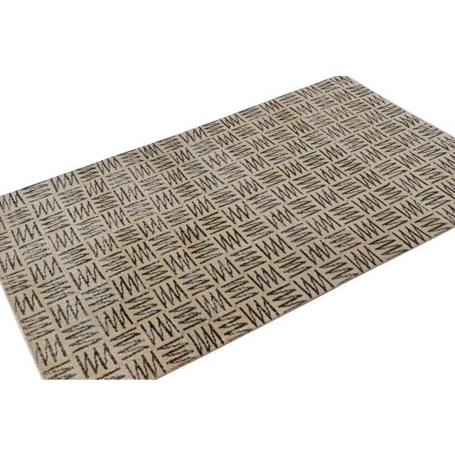 Rug & Kilim Vintage Zeki Müren Rug With Beige With Brown Geometric Patterns | Rug & Kilim For Sale - Image 4 of 7