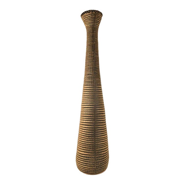 Early 20th Century Tutsi Wedding Basket Vase Rwanda 38 inch For Sale