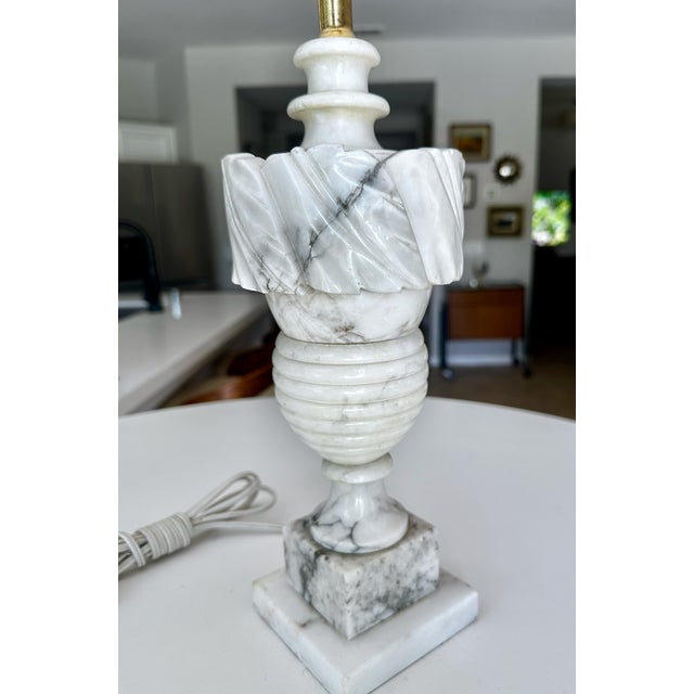 Single Italian Urn Neoclassic Alabaster Table Lamp For Sale In Palm Springs - Image 6 of 15