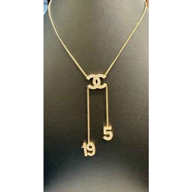 Authentic CHANEL Rhinestone CC LOGO 5 & 19 Pendant Necklace Vintage, Estate For Sale - Image 9 of 18