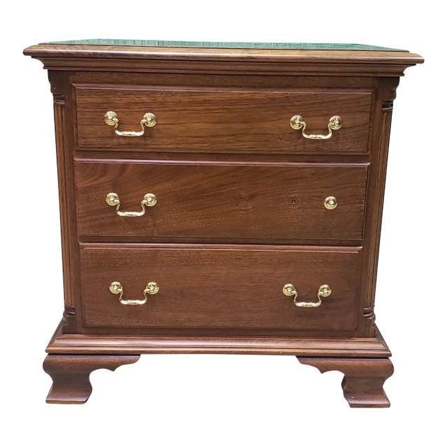 Solid Wood Waterford Furniture Makers 3 Drawer Nightstand – 1997 For Sale