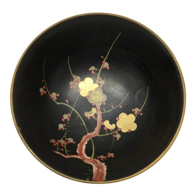 Vintage Japanese Guild Gold Hand Painted Lacquer Bowl For Sale