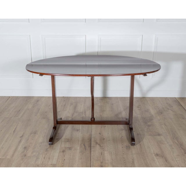 French 19th Century French Mahogany Winegrower’s Tilt-Top Table from Burgundy For Sale - Image 3 of 17