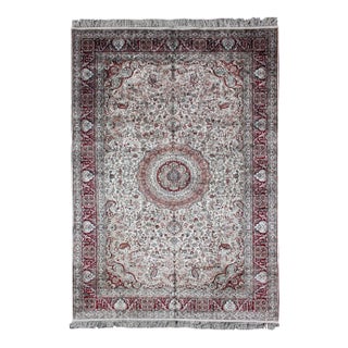 Silk Vintage Isfahan Design Medallion Rug With Intricate Floral Elements For Sale