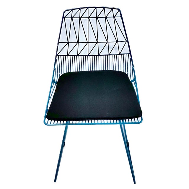 Vintage Mid-Century Modern Style Teal Wire Chairs For Sale - Image 4 of 12