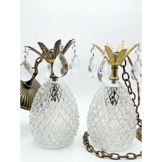 Beautiful pair of Vintage Waterford Crystal Pineapple Chandelier lamps.