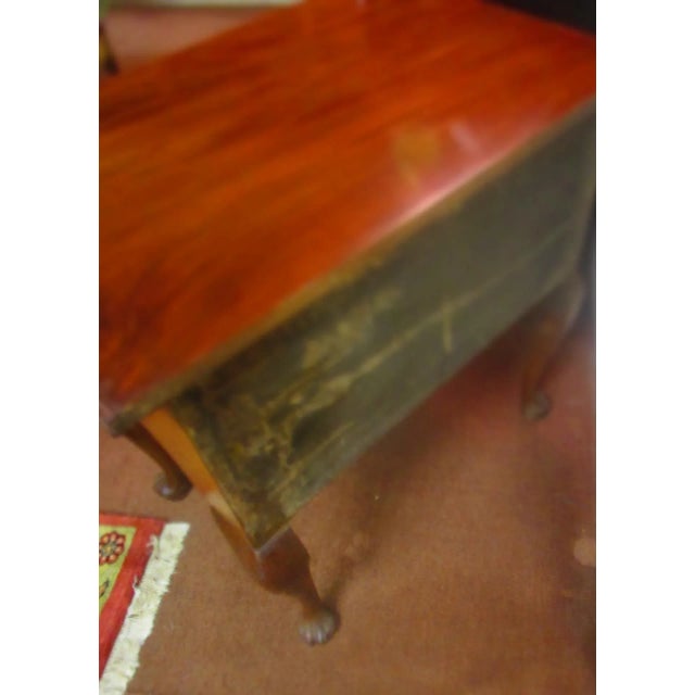 18th C English Chippendale Walnut Three-Drawer Lowboy For Sale - Image 12 of 13