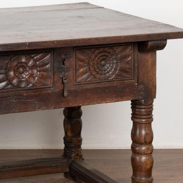 18th Century Spanish Console Table With Two Carved Drawers For Sale - Image 11 of 18