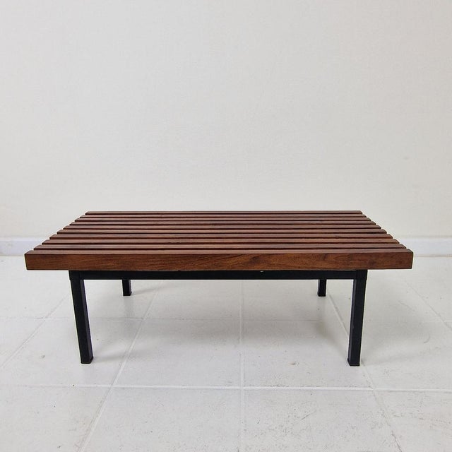 Low Italian Slatted Wooden Bench, 20th Century For Sale - Image 4 of 14