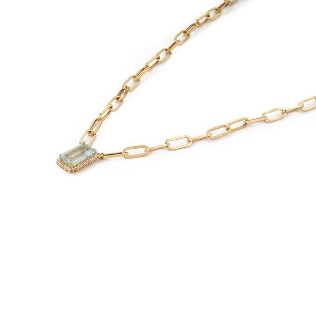 2.26ct Emerald-Cut Aquamarine & Diamond Halo Paperclip Chain Necklace in 14k Gold For Sale - Image 4 of 16