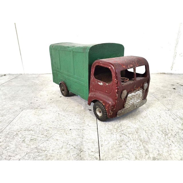 Vintage Tin Toy Car from Tri-ang, 1950s For Sale - Image 3 of 10