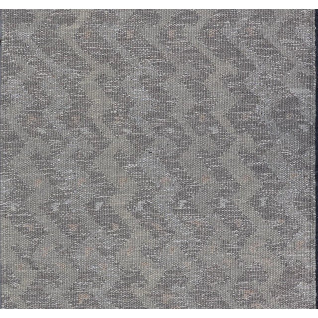 Geometric Scandinavian Flat-Weave Rug in Gray by Keivan Woven Arts 3'2 X 4'10 For Sale In Atlanta - Image 6 of 9
