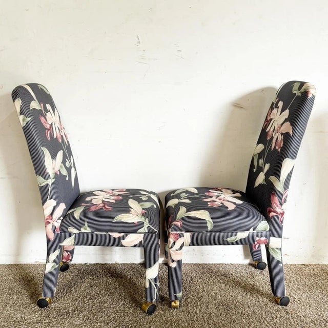 Postmodern Postmodern Navy Blue Pinstripe and Pink Hibiscus Parsons Chairs on Casters - Set of 4 For Sale - Image 3 of 8
