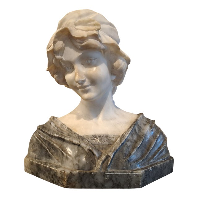 Alberto Currini, Female Figure, 19th-20th Century, Alabaster For Sale