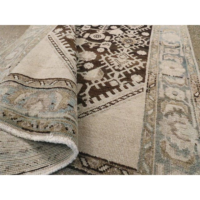 Galerie Shabab Collection Mid-20th Century Persian Malayer Throw Rug For Sale In New York - Image 6 of 6
