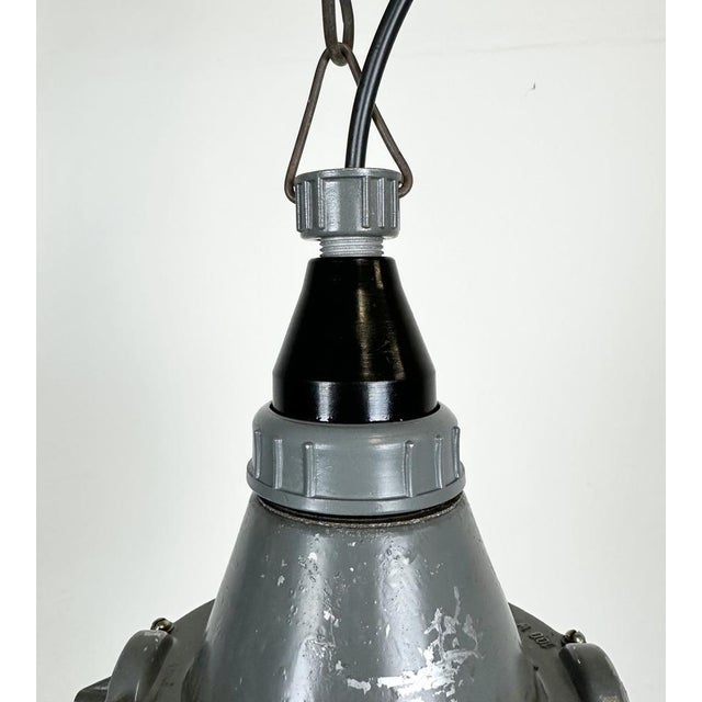 Mid-Century Modern Industrial Grey Pendant Light, Former USSR, 1960s For Sale - Image 3 of 16