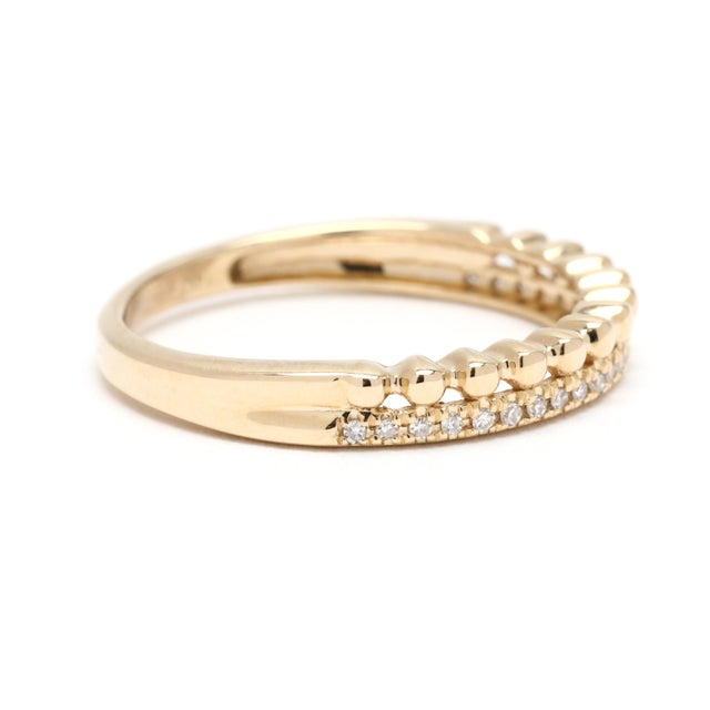 Stones: diamonds, 23 stones single cut round .8 mm approximately .08 total carats G-H color, VS2-SI1 clarity Ring Size 6...