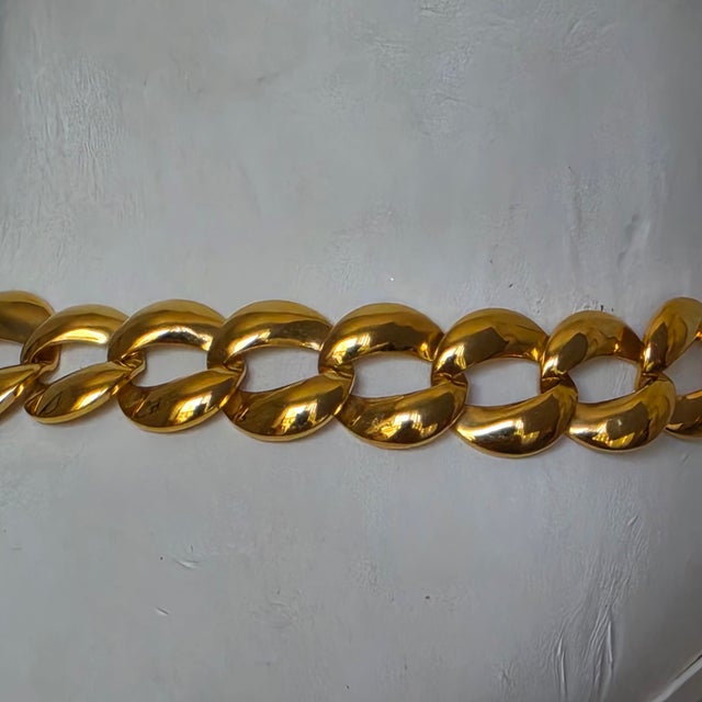 Napier Napier Signed 1980s Gold Tone Graduated Curb Link Statement Necklace For Sale - Image 4 of 12