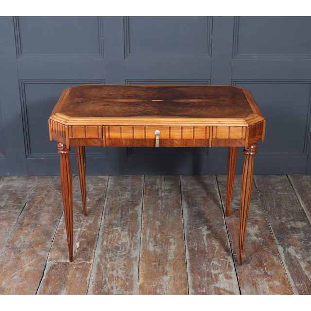 1920s Art Deco Walnut Writing Table with Satinwood Inlay, 1925 For Sale - Image 5 of 18