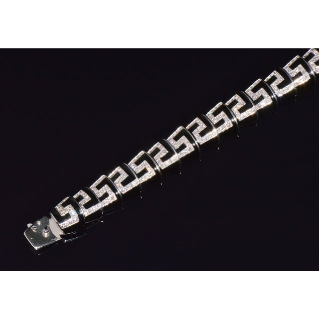Late 20th Century Authentic Roberto Coin Cobra 1.78ct Diamond & Black Enamel Bracelet in Solid 18k White Gold For Sale - Image 12 of 16