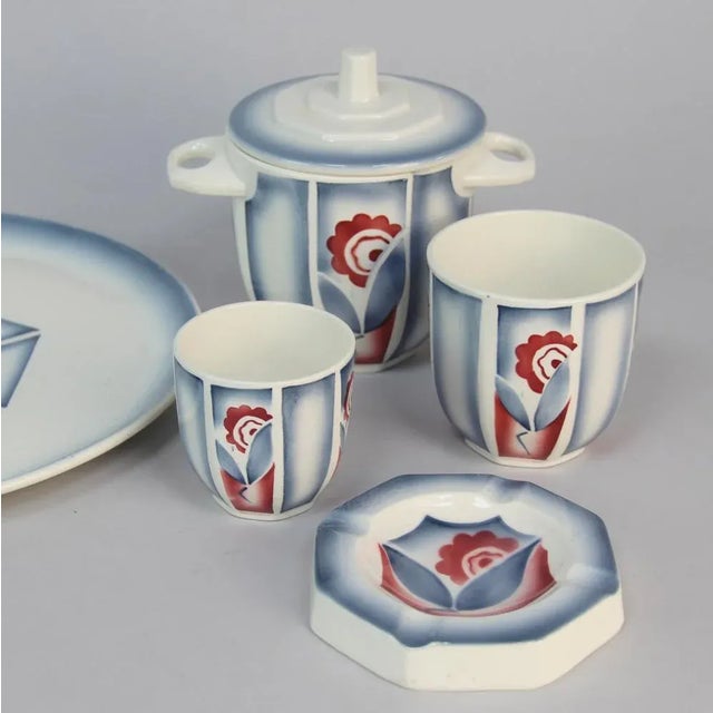 French Art Deco Smoker Set in Dijon Sarreguemines Ceramics, Set of 5, in Very Good conditions. Designed 1920 to 1949