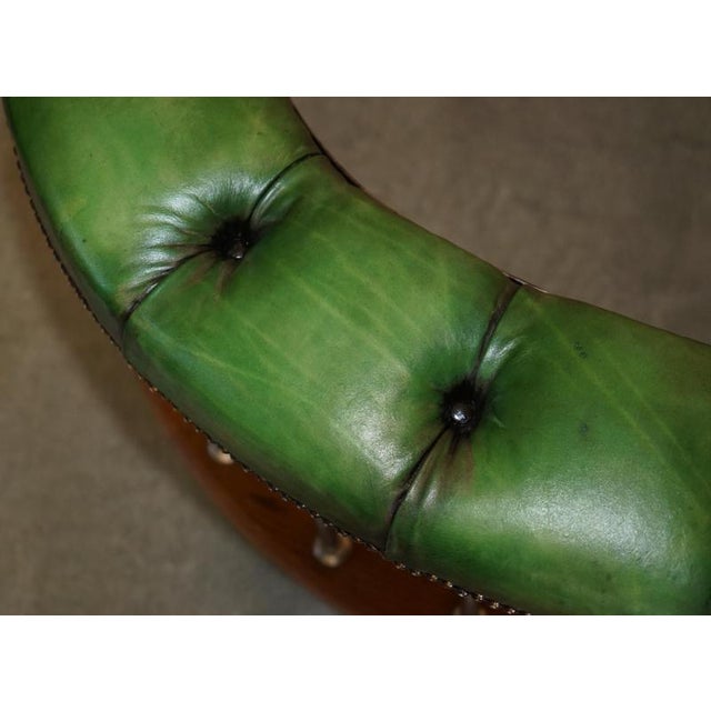 Metal Victorian Chesterfield Demi Lune Fireplace Club Fender in Leather For Sale - Image 7 of 17
