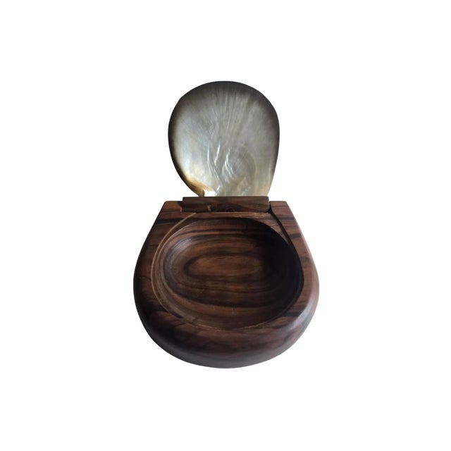 Contemporary 1970s Shell Hinge Lidded Walnut Wood Box Attributed to Alexandre Noll For Sale - Image 3 of 7