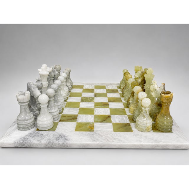 Handcrafted Marble & Onyx Chess Set With Shiny Wooden Storage Box – 12" Luxury Chess Board For Sale In New York - Image 6 of 8