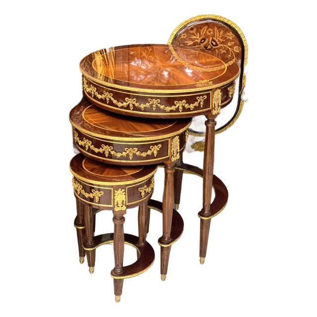 Elegant French Nesting Accent Tables – Set of 3 With Hand-Gilded Gold Leaf Finish For Sale