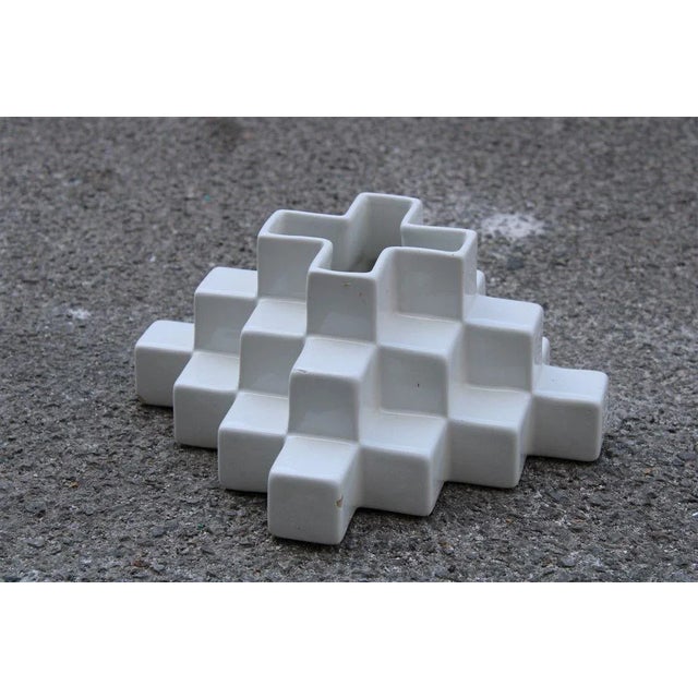 White White Ceramic Vase by Makio Hasuike for Gabbianelli, 1970s For Sale - Image 8 of 8