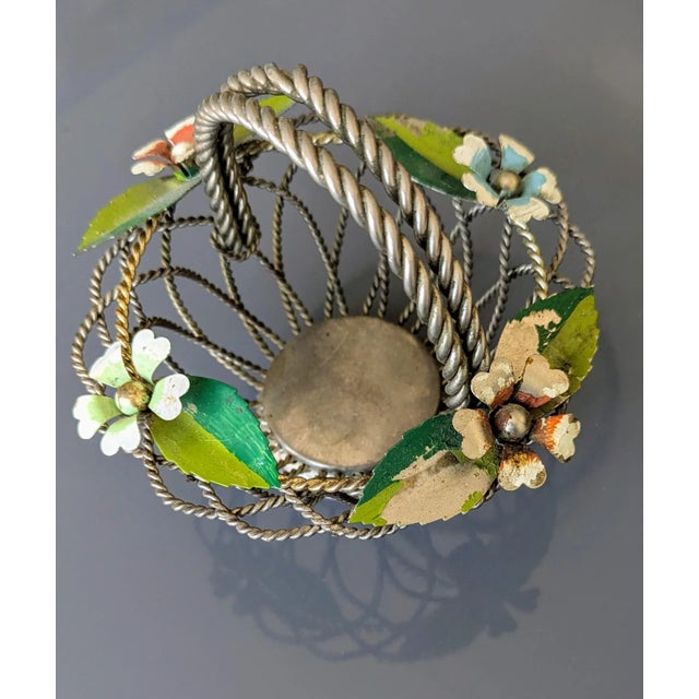 CORRECTION TO SHIPPING TIME, THIS IS SELLER SHIPPING, ARRIVAL TIME IS 4-10 DAYS FROM PURCHASE DATE. Vintage silver plate &...