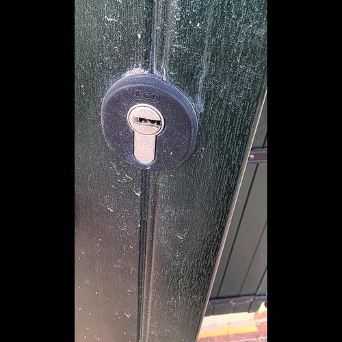 Wood Double Leaf External PVC Door in Green with Lock For Sale - Image 7 of 8