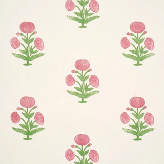 SAMPLE - Schumacher x Molly Mahon Poppy Print Wallpaper In Rose & Grass For Sale