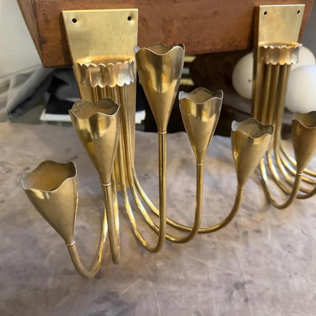 Set of Two 1940s Gio Ponti Style Mid-Century Modern Solid Brass Wall Sconces For Sale - Image 6 of 16