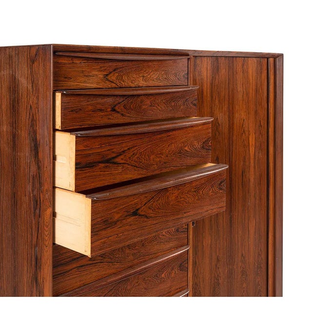 Mid-Century Modern 1950s Svend A. Madsen Dresser in Rosewood for Falster Møbelfabrik, Denmark. For Sale - Image 3 of 4